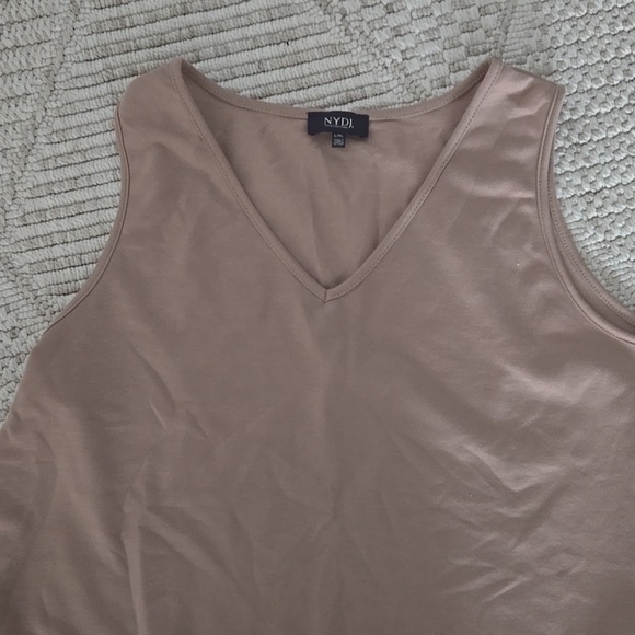 Sleep Tank & Shorts Set - Picture 5 of 6